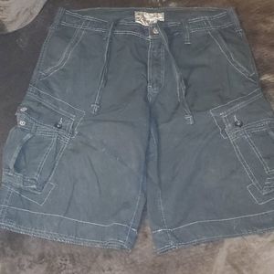 Jet Lag cargo shorts